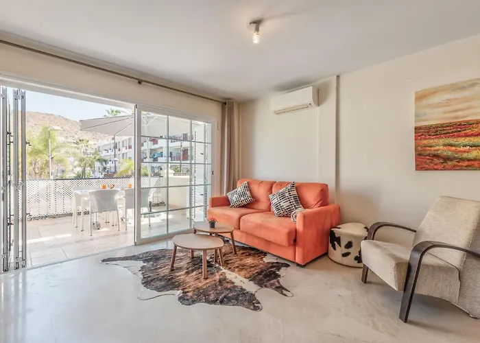 Paraiso J47 Partial Sea View & Sunny Terrace 1b Ferienhaus *