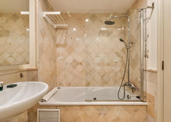 Paraiso J47 Partial Sea View & Sunny Terrace 1b Ferienhaus *