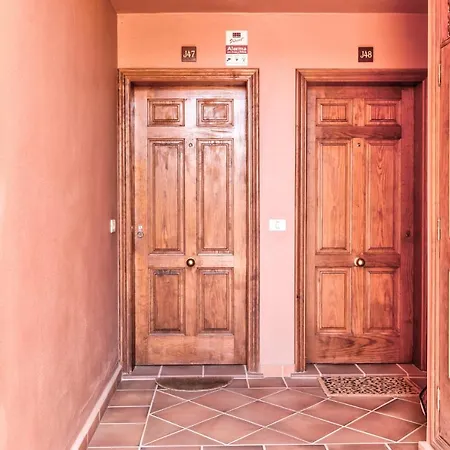 Paraiso J47 Partial Sea View & Sunny Terrace 1b בית נופש